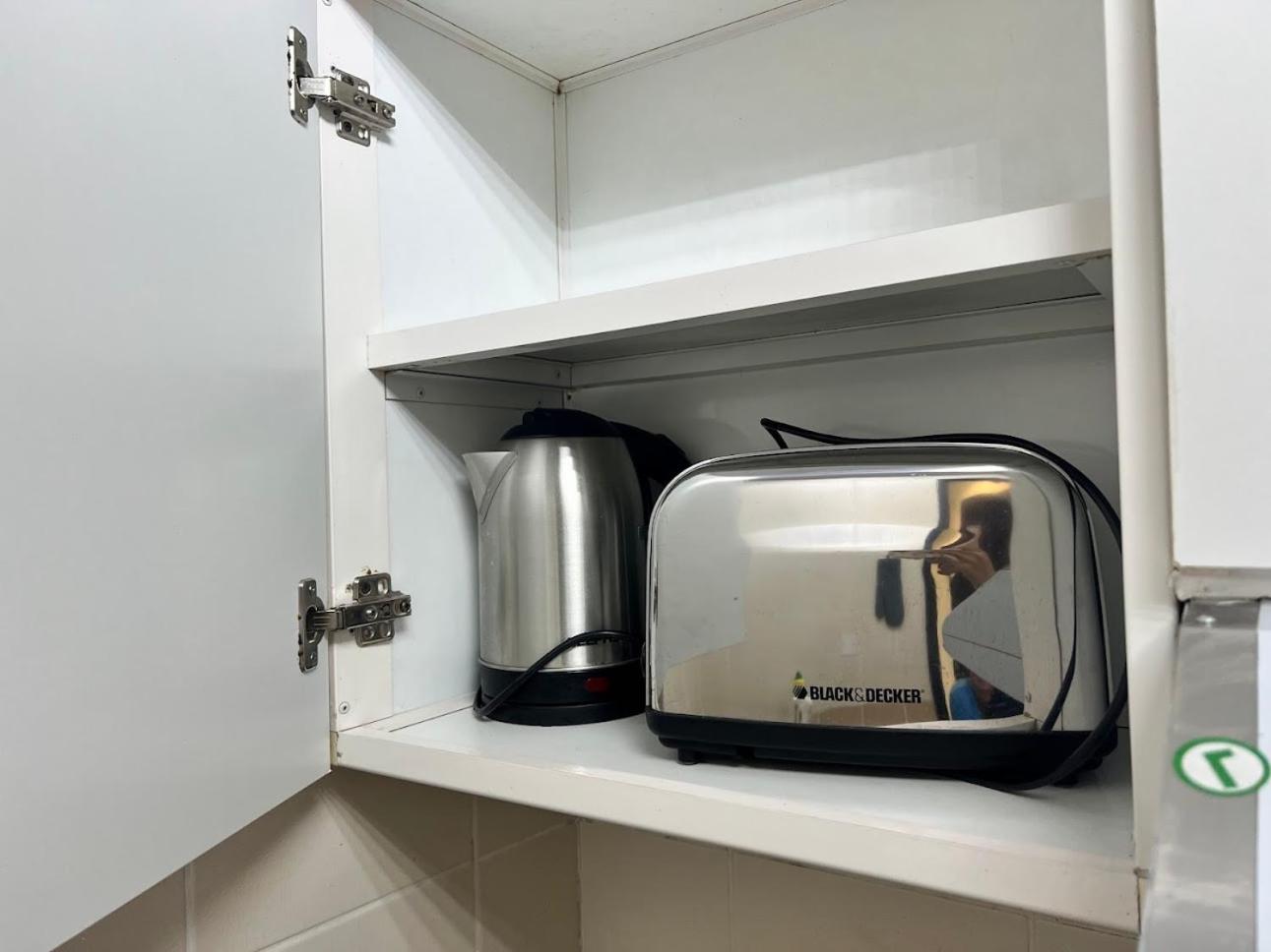 Apartment New Minimal Classic 1-bed Dmcc Metro Dubai
